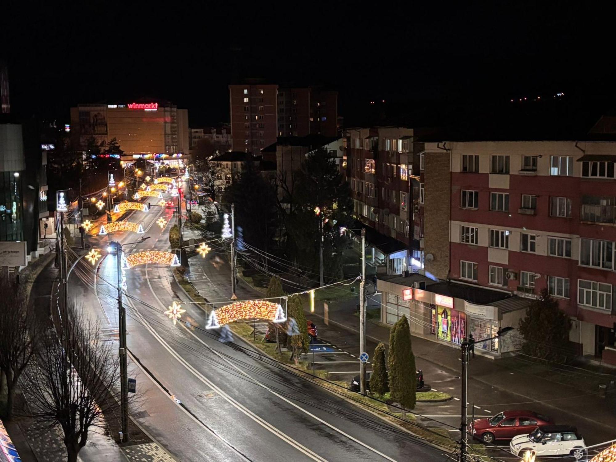 Rg Garsoniera Central Piatra Neamţ Extérieur photo
